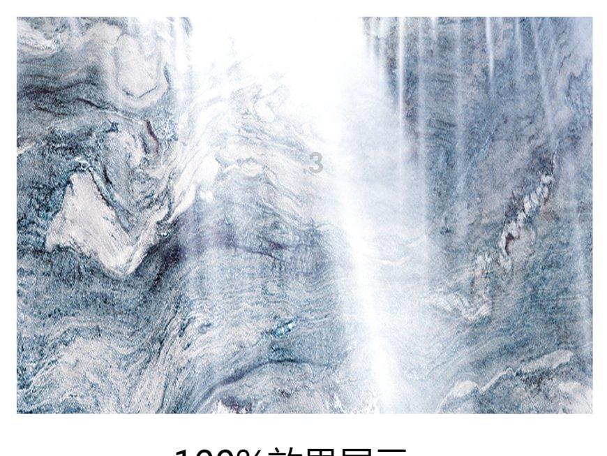 高圆圆一袭丝绸吊带裙亮相，你觉得她的穿搭怎样呢？